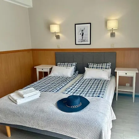 Pensión Nautilus 3*